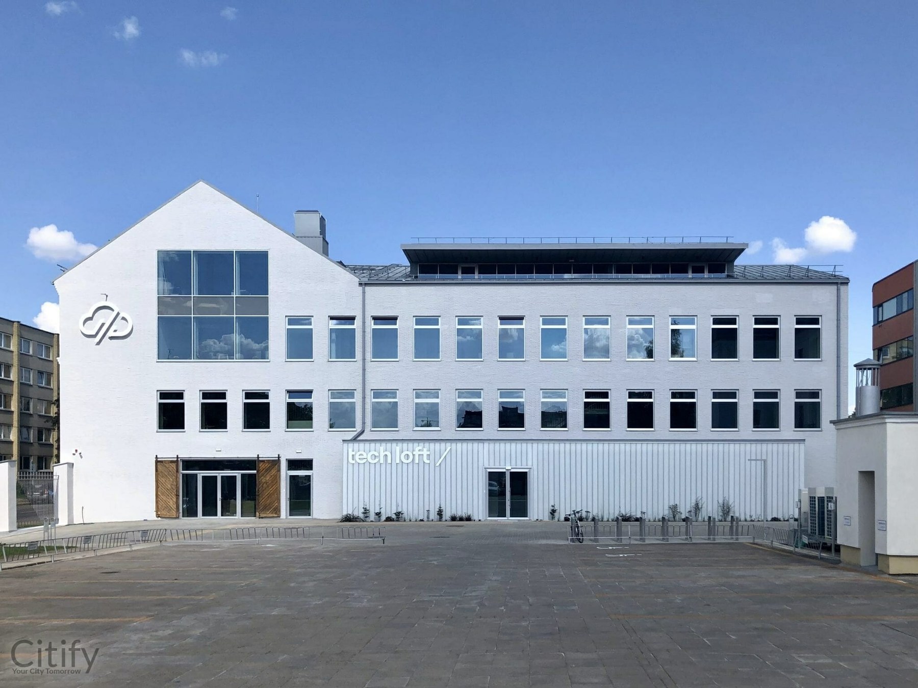 Tech Loft pastato atnaujinimo darbai